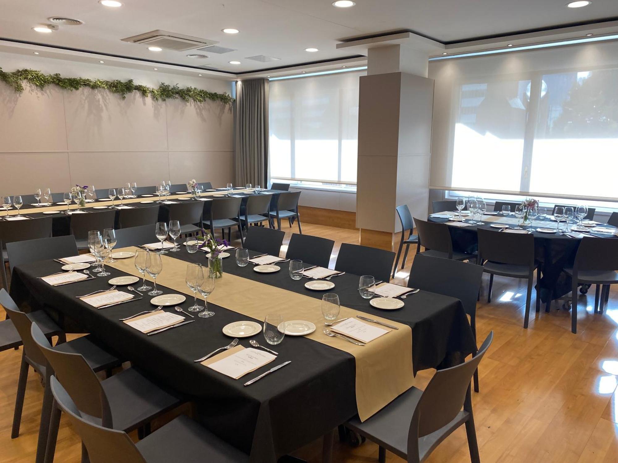 Sancho Ramirez Hotel 3*